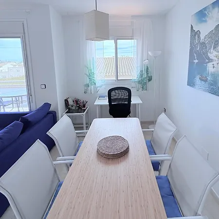 Vibra Delta Apartment